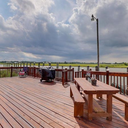 Oceanfront Milford Home With View And Boat Access Екстер'єр фото
