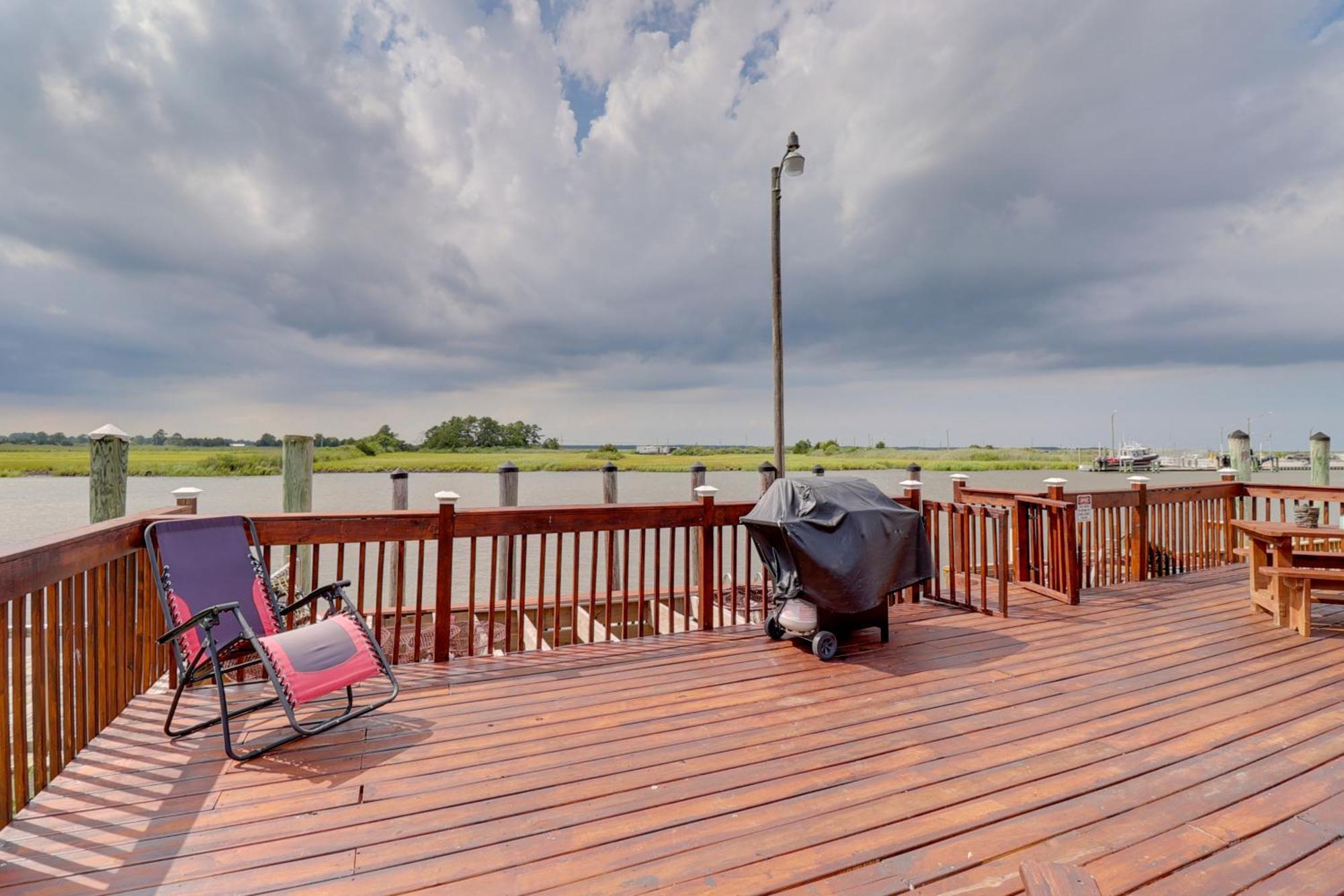 Oceanfront Milford Home With View And Boat Access Екстер'єр фото